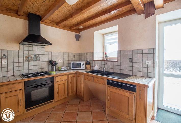 Gîte pour 6 personnes, avec jardin à Vernines - 2