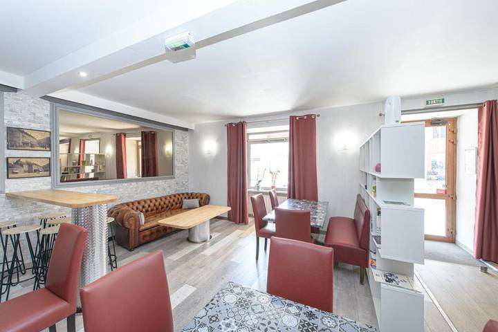 Hôtel pour 3 personnes, avec terrasse