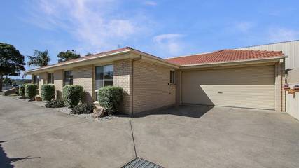 Holiday Home for 6 People in Lakes Entrance, Shire of East Gippsland, Photo 1