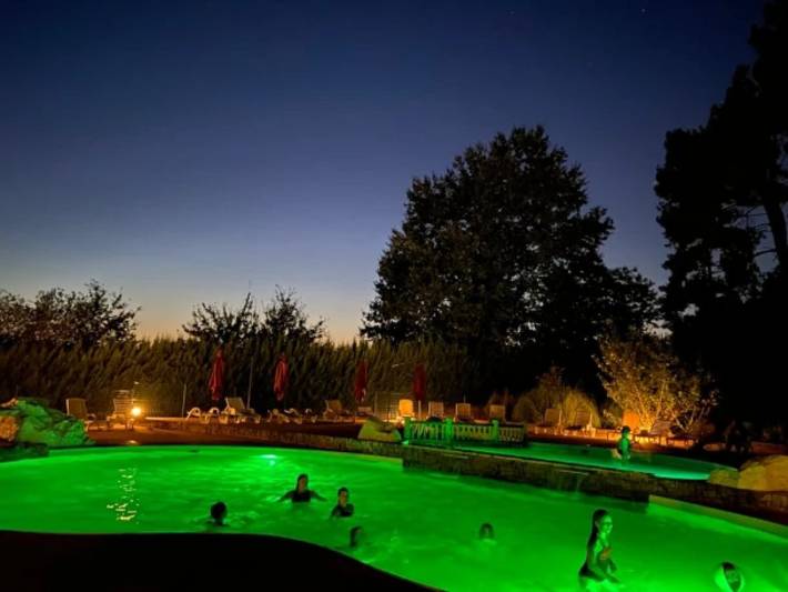 Chalet pour 4 personnes, avec Bassin pour enfant et Piscine en Dordogne - 2