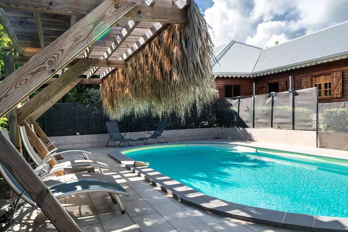 Mobil Home - Bungalow - Cottage pour 4 Personnes in Sainte-Anne, Guadeloupe