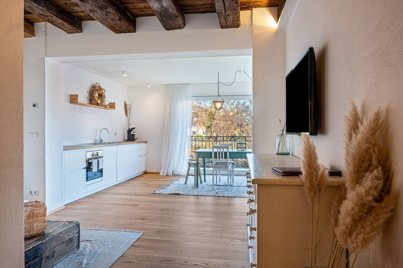 Appartement entier, Appartement "Eichhof Lavendel" avec terrasse plein air privée, jardin partagé & Wi-Fi in Termeno sulla Strada del Vino, Massif de Non