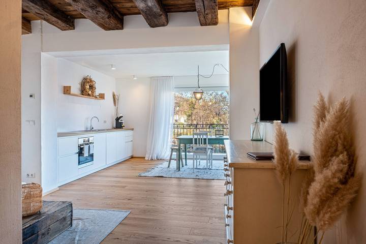 Appartement entier, Appartement "Eichhof Lavendel" avec terrasse plein air privée, jardin partagé & Wi-Fi in Termeno sulla Strada del Vino, Massif de Non