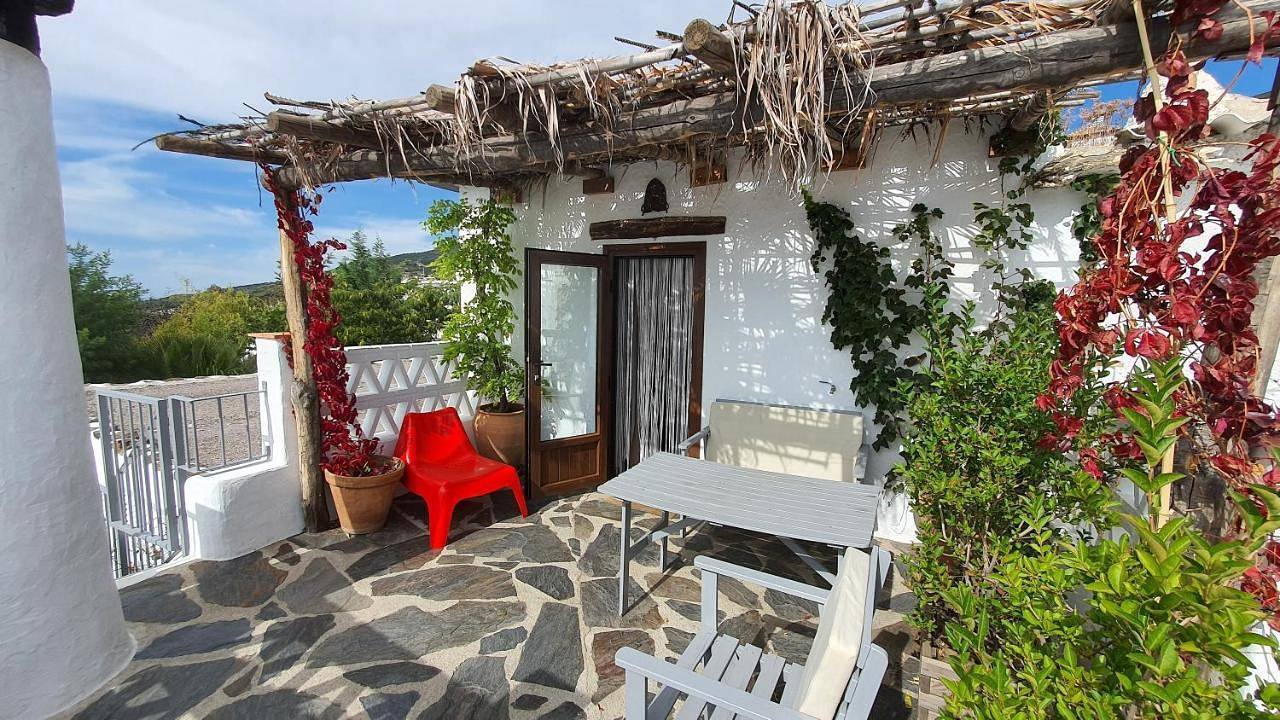 Superior One-Bedroom Apartment in Pórtugos, Cordillera Penibética