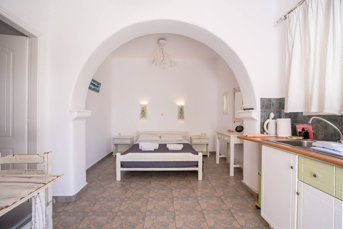 Casa de vacaciones 'Green Retreats 2 Paros' con vistas a la montaña, Wi-Fi y aire acondicionado in Paros