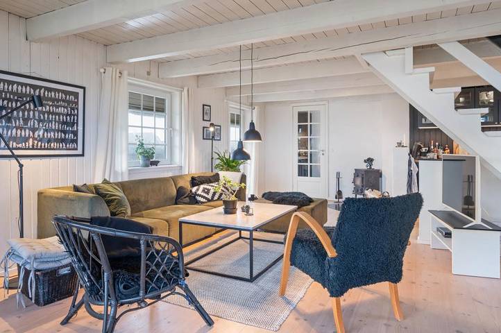Charmantes Reetdachhaus mit Kamin für 6 Personen in Hvide Sande, Holmsland Klit