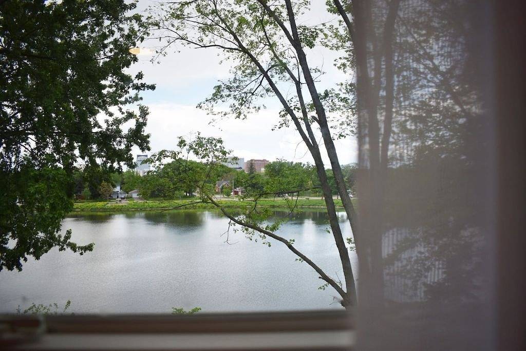 Silver Lake Oasis in Rochester (MN), Olmsted County