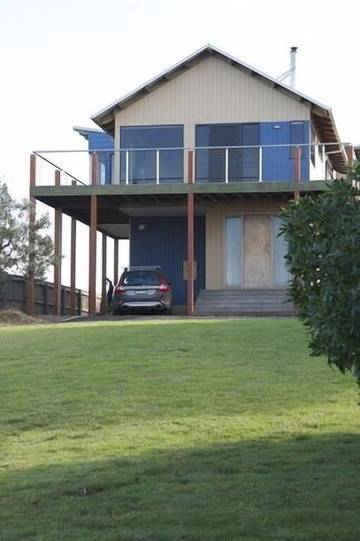 Holiday Home for 10 People in Surf Beach, Philip Island, Photo 3