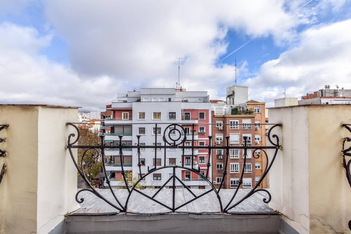 Espectacular apartamento de diseño con terraza in Arganzuela, Madrid