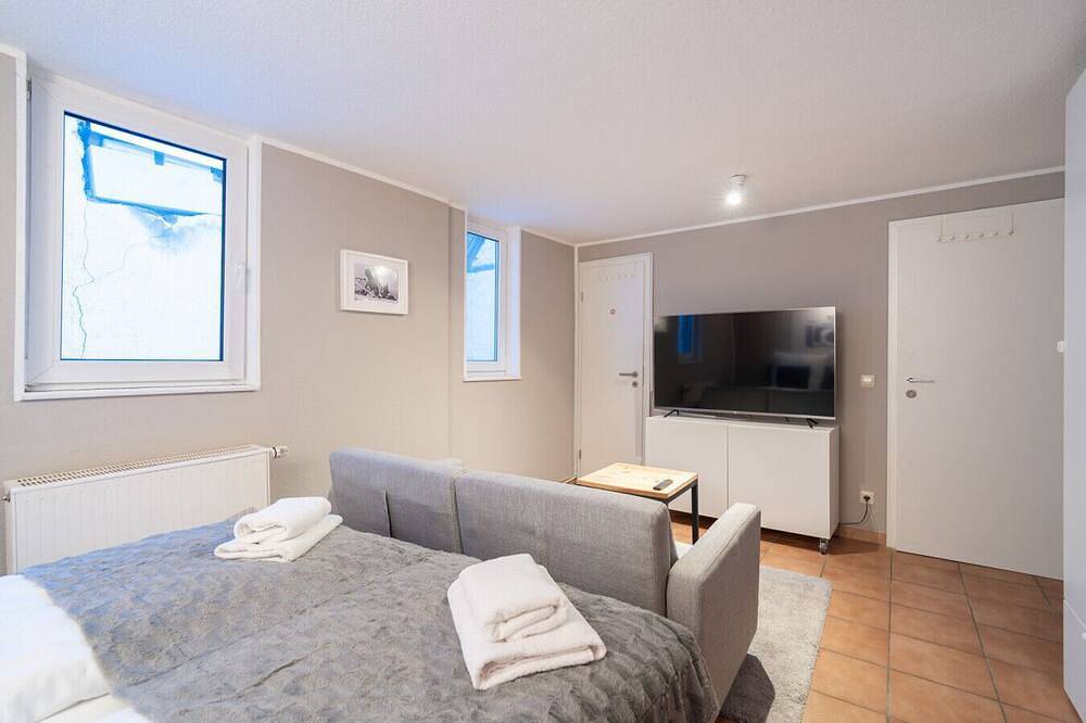 Ganze Wohnung, Ferienwohnung nähe Bahnhof und Innenstadt in Andernach, Osteifel