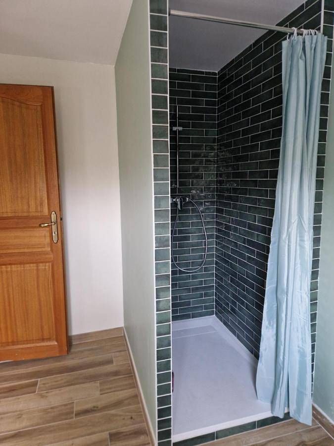 Location de vacances pour 10 personnes, avec jardin ainsi que vue et terrasse à Sargé-lès-le-Mans - 2