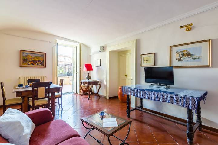 Gîte pour 5 personnes, avec terrasse à Naples - 4