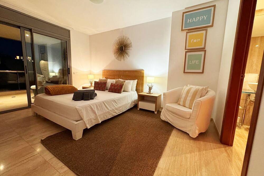 Happy Apartment Marina di Botafoch Ibiza in Talamanca, Ibiza (Municipality)
