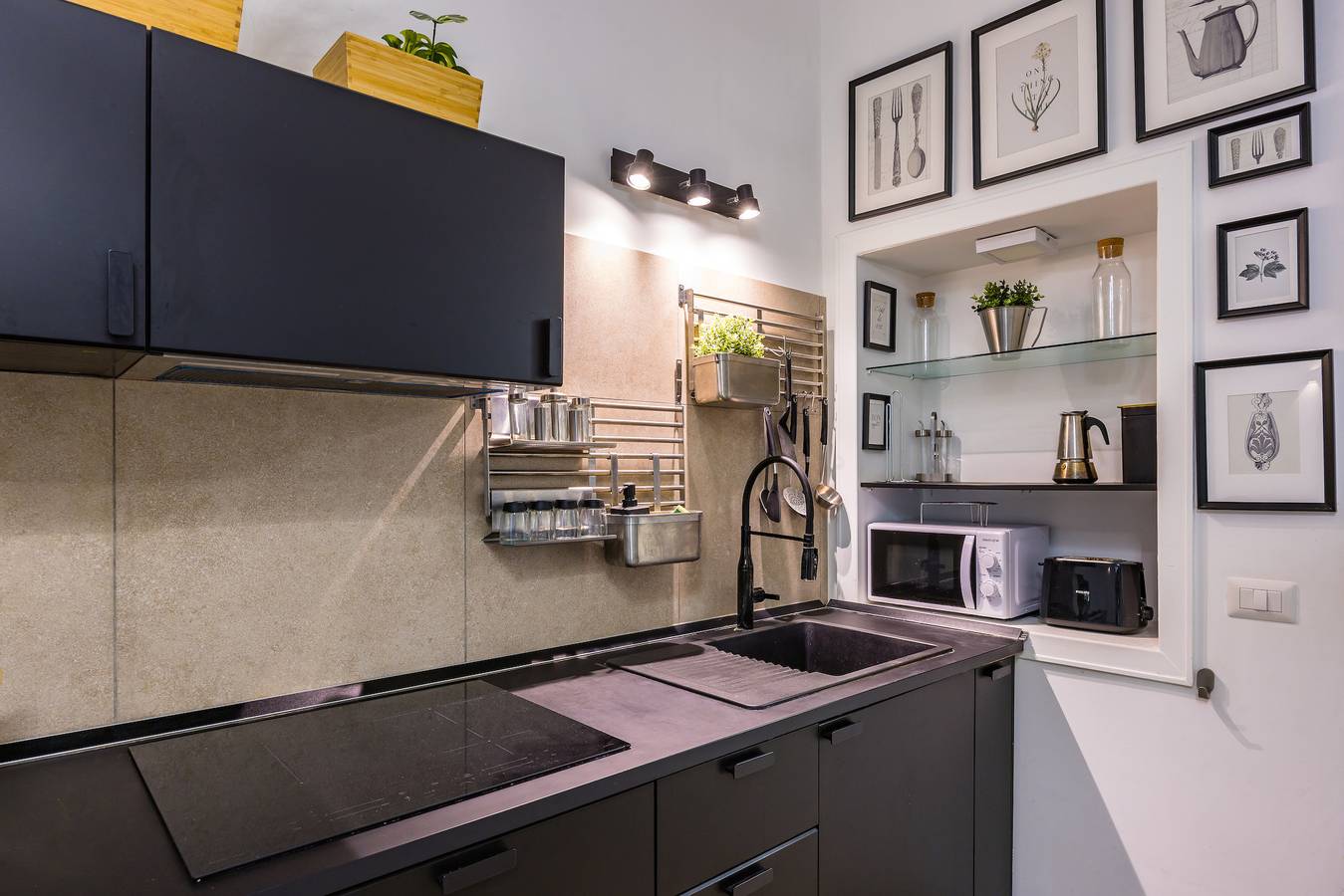 Hel lägenhet, Chiaia Boutique Flat by Napoliapartments in Neapel, Neapel provins