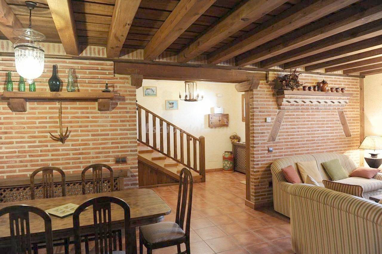 Three-Bedroom House in Otero de Herreros, Provincia de Segovia