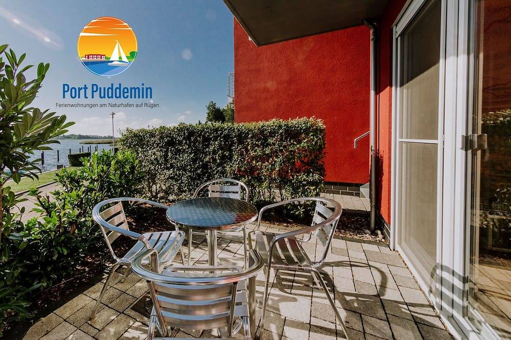 Ganze Wohnung, Ferienwohnung direkt an der Marina App. 9 in Puddemin, Poseritz