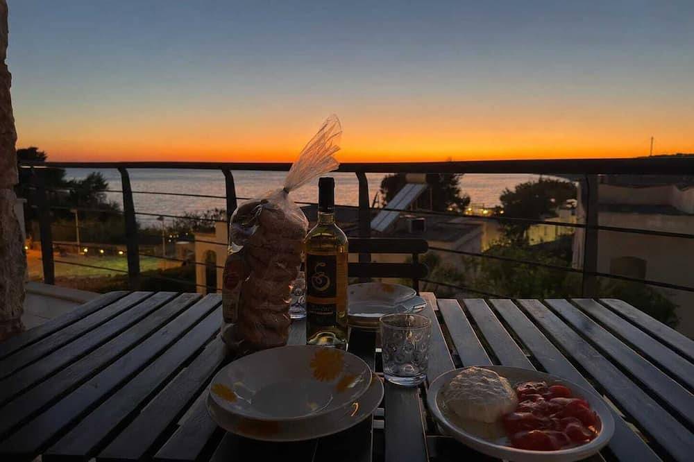 Casa Gregoriana con ampia vista mare in Marina di San Gregorio, Patù