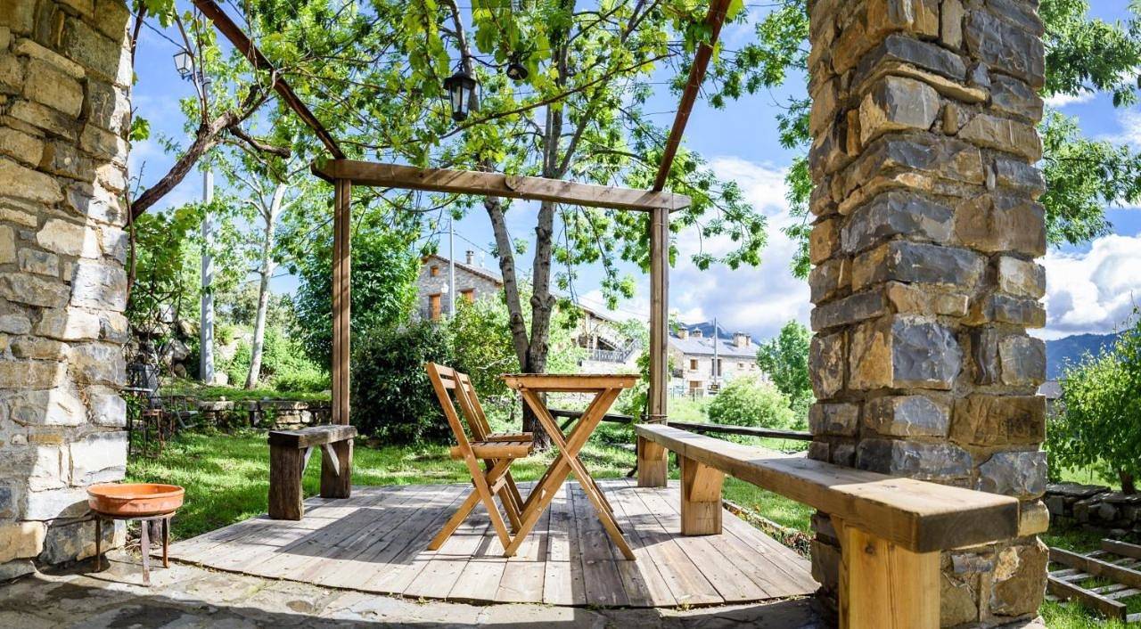 Double or Twin Room in Buerba, Fanlo