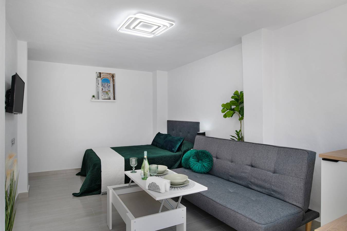 Ganzes Studio, Einzimmerapartment 'Loft Marina' mit Gemeinschaftspool, Wlan und Klimaanlage in Vejer de la Frontera, Costa de la Luz