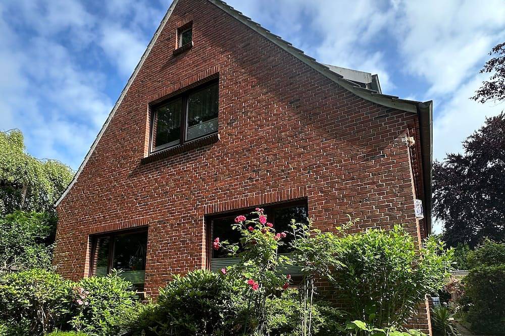 Ganze Wohnung, Ferienwohnung Anne - Ferienwohnungen Grüßing, 15014 in Leer, Ostfriesland