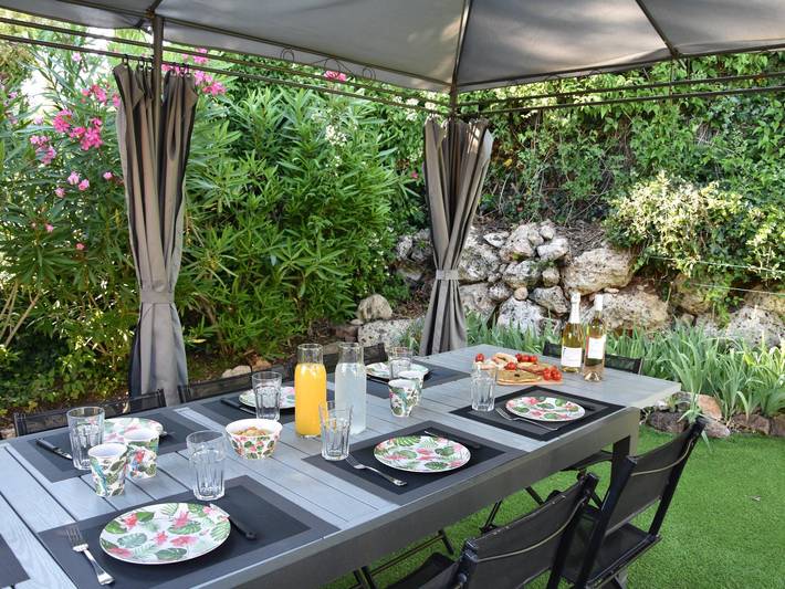 Location de vacances pour 8 personnes, avec jardin à Bagnols-en-Forêt - 3