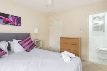 Holiday Home for 10 People in Lytham St Annes, Lancashire, Photo 3