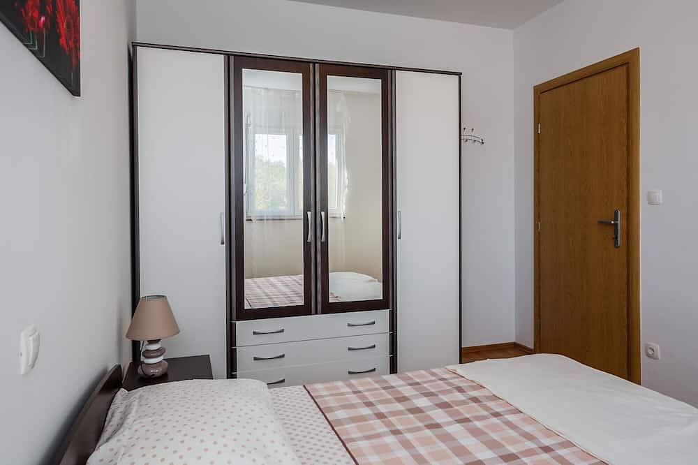 Ganze Wohnung, Apartments Nada Trogir-Arbanija,Ein nettes App. mit Meeresblick ,100 m vom Stran in Arbanija, Ciovo