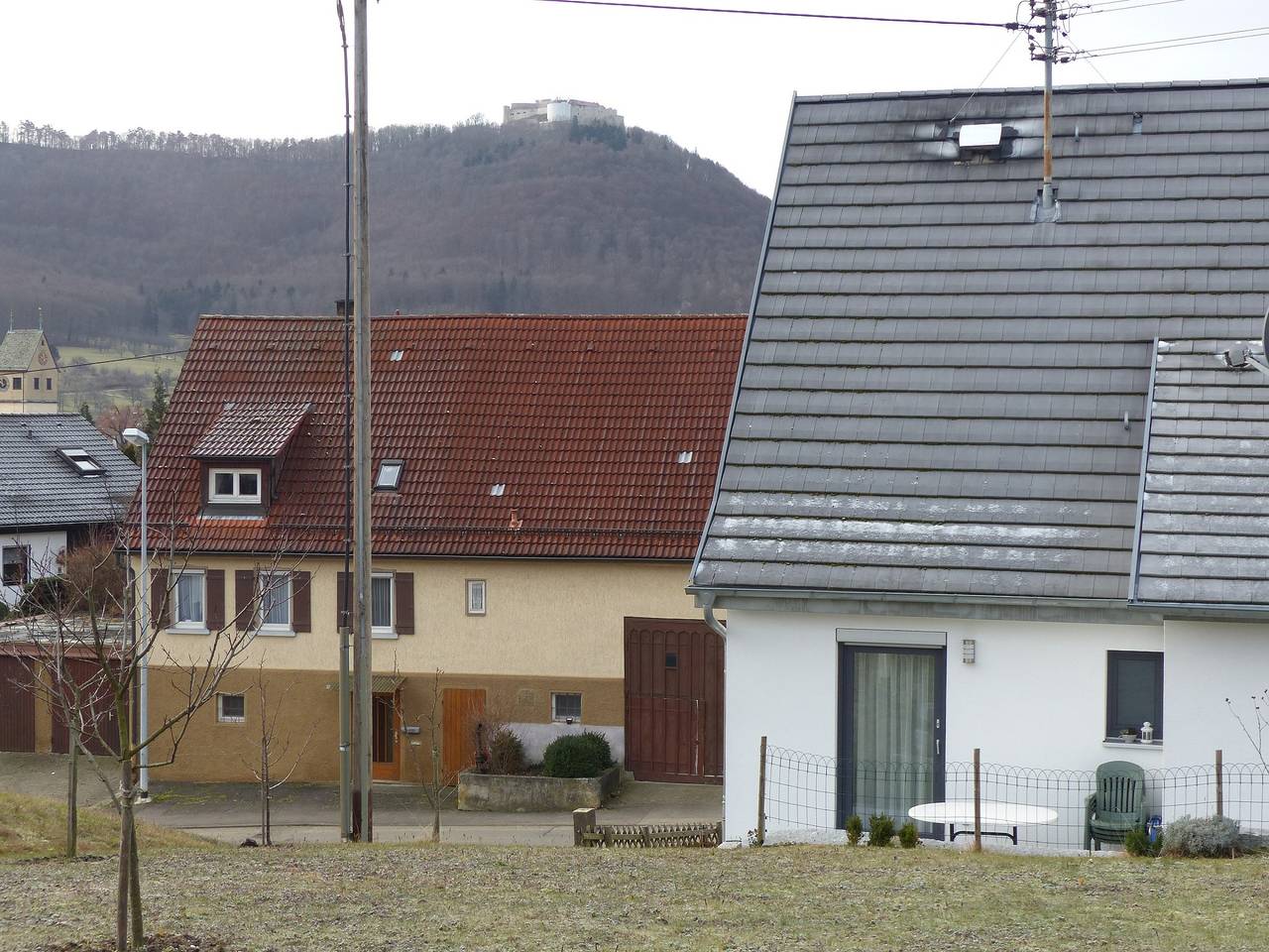 Ganze Ferienwohnung, Ferienwohnung Hummel - Ferienwohnung, 35 qm, 1 Schlafzimmer, Terrasse, max. 2 Personen in Beuren, Albsteig Etappe 9