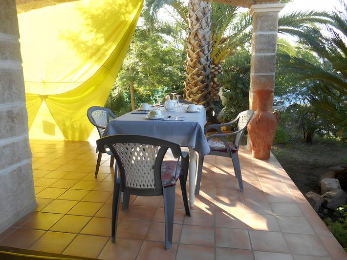 B&b per 2 persone, con giardino in Corsica
