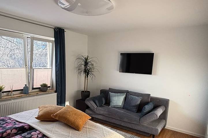 Ganze Wohnung, 1. Og Ferienwohnung „Am Weiher“ – Ihr perfektes Urlaubsdomizil in Denklingen, Romantische Straße