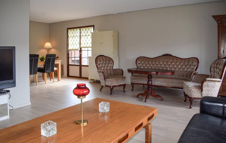 Ferienhaus für 8 Personen mit Terrasse in Karlshamns und Umgebung