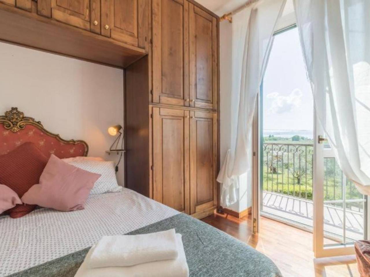 Villa 'Il Giardino Etrusco Bolsena' con vista lago, piscina privata e Wi-Fi in Bolsena, Lago di Bolsena