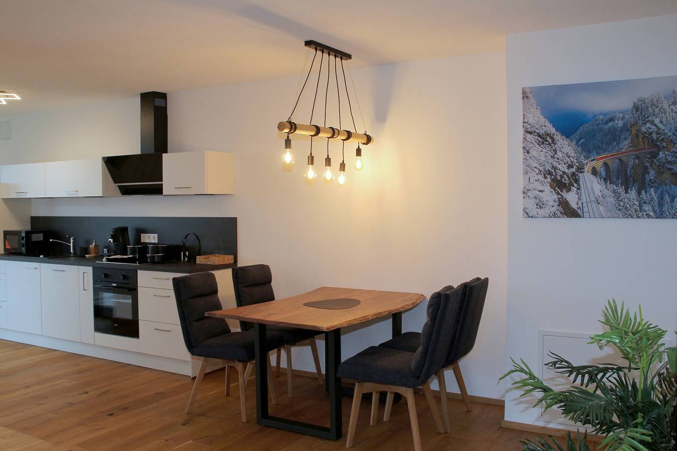 Eichen-Chalet - Suite Silvretta, 2-Zimmer-Suite, 54 qm in Eichenberg, Bodensee-Vorarlberg