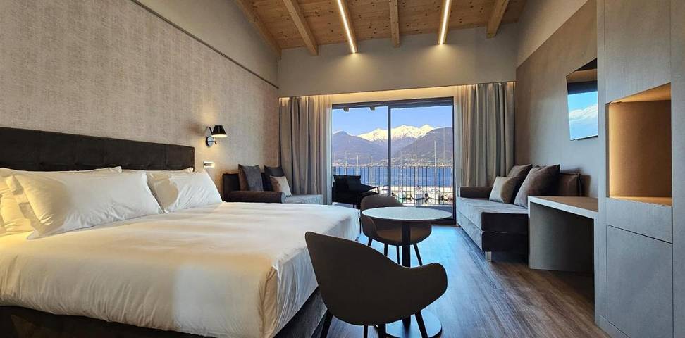 Casale per 3 persone, con Terrazza e Giardino nonché Piscina sul Lago di Como