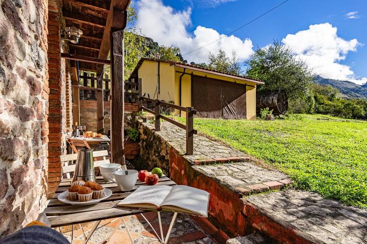 Casa rural para 2 personas, con Jacuzzi y Jardín en Comarca de Oriente - 2