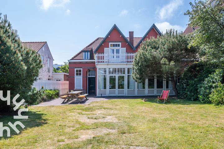 Villa für 14 Personen, mit Balkon und Terrasse sowie Garten in Domburg