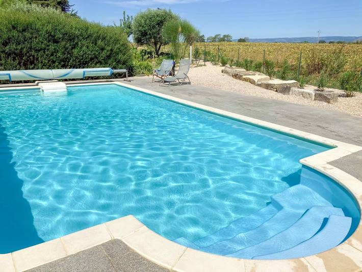 Gîte pour 3 personnes, avec jardin ainsi que terrasse et piscine à Montréal (Lanquedoc-Roussillon) - 2