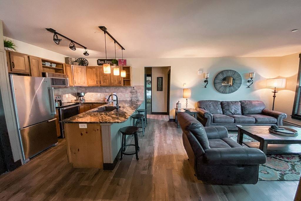 Ganze Wohnung, Heart of River Run- Hot Tub/Pool access in Arapahoe Basin