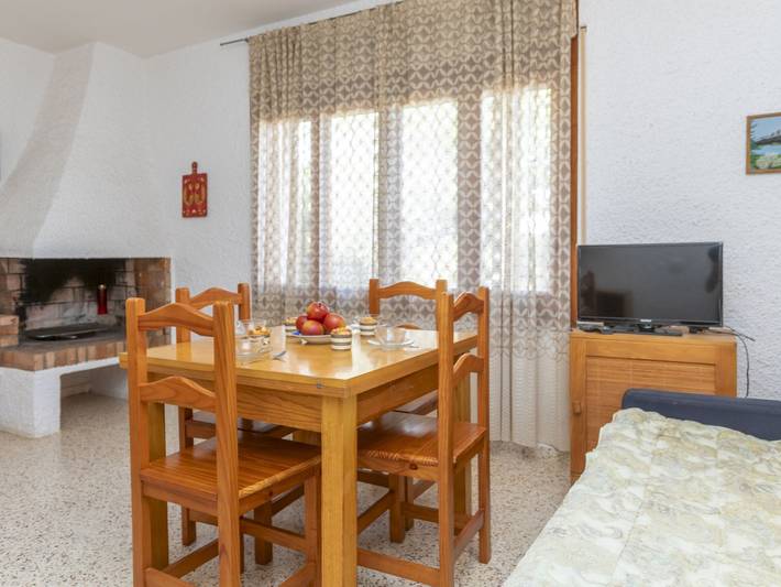 Location de vacances pour 5 personnes, avec jardin et terrasse dans Les Tres Cales - 3