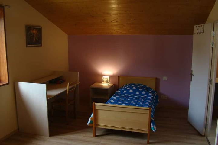 House with terrace, Avignon festival 12km away, Spirou park and wave island in Le Thor, Vaucluse