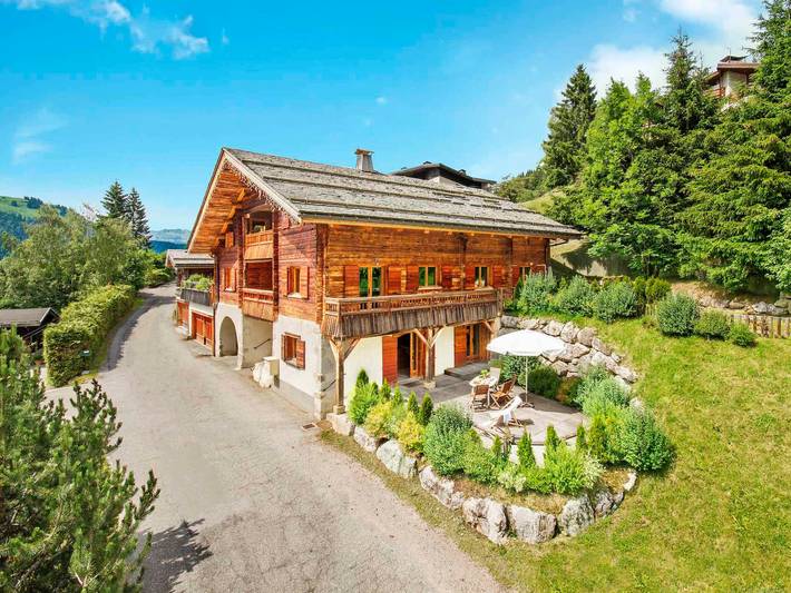 Hütte für 4 Personen, mit Terrasse in La Clusaz
