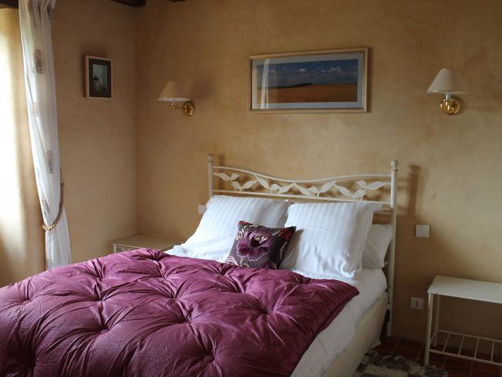 Casa rural con jardín, terraza y 3 habitaciones en el tranquilo Poinville in Región de Chartres