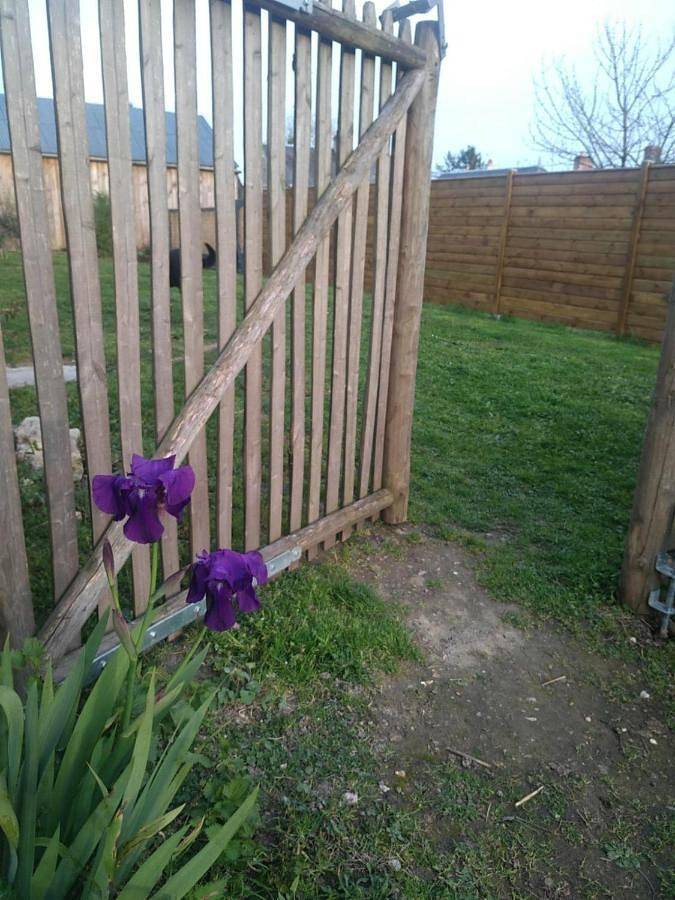 Location de vacances pour 8 personnes à Mouzay - 2