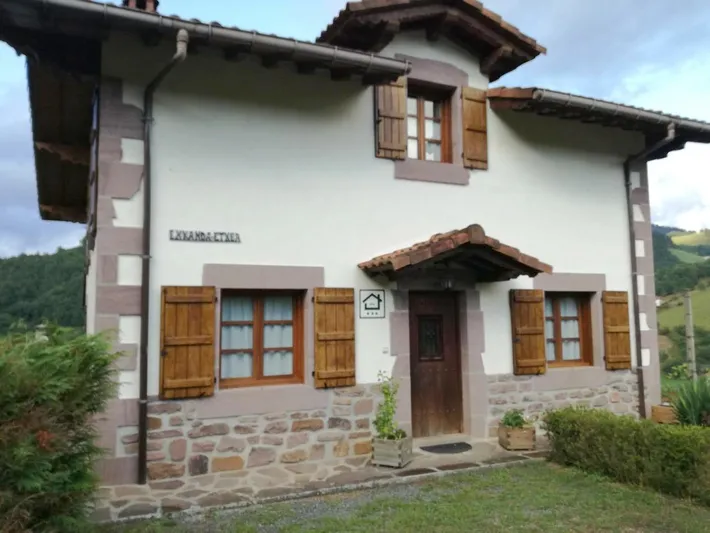 Landhaus für 11 Personen, mit Garten und Ausblick, mit Haustier - 1