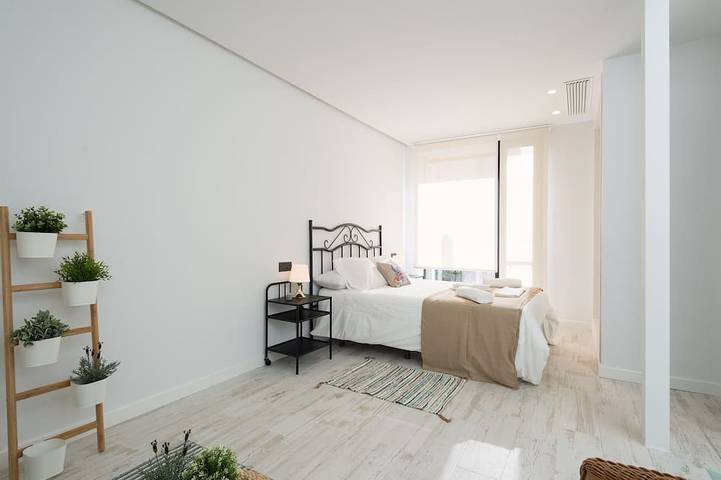 Ganze Wohnung, Estropada 1, freistehende Wohnung in Pedregalejo, Malaga, mit Meerblick in Málaga (Este), Malaga
