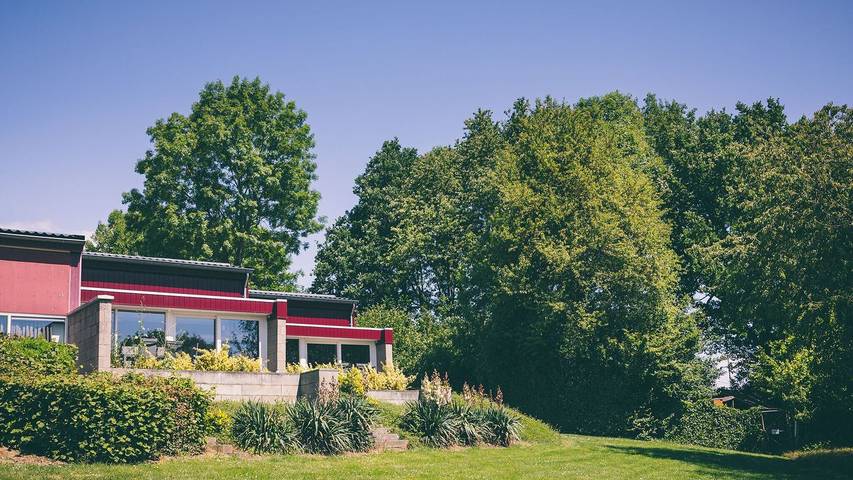 Bungalow voor 4 personen, with tuin and whirlpool as well as sauna in Zuid-Limburg