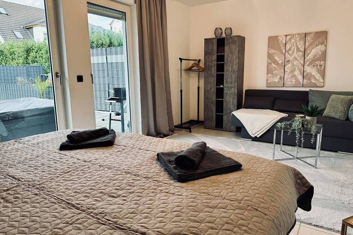 Ferienhaus für 10 Personen, mit Sauna und Whirlpool sowie Garten in Rhein (Deutschland) - 2