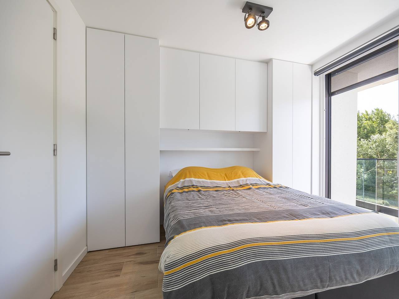 Entire apartment, Apartment in Middelkerke with balcony in Middelkerke, Belgian Coast