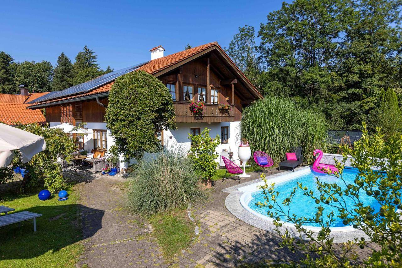 Ganze Wohnung, One-Bedroom Apartment in Bad Heilbrunn, Tölzer Land