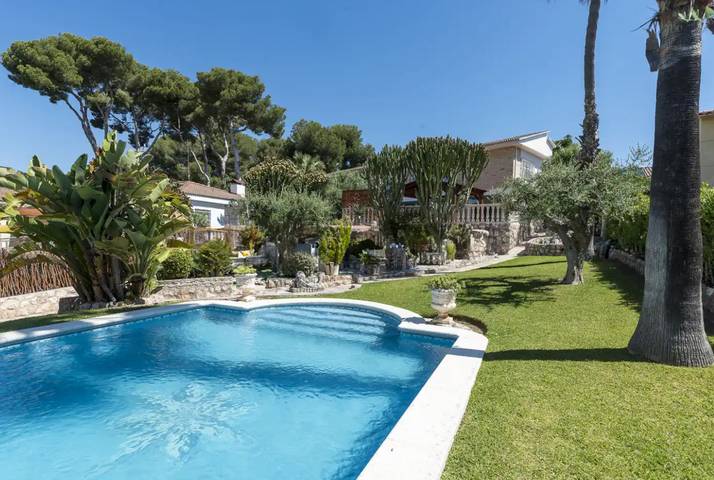 Villa pour 8 personnes, avec jardin, animaux acceptés - 1